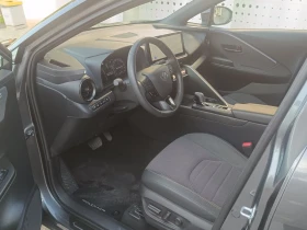 Toyota C-HR 2.0 Plugin Hibrid, снимка 9