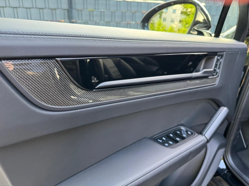Porsche Cayenne TURBO E-HYBRID GT PACKAGE CERAMIC CARBON, снимка 8 - Автомобили и джипове - 51508670