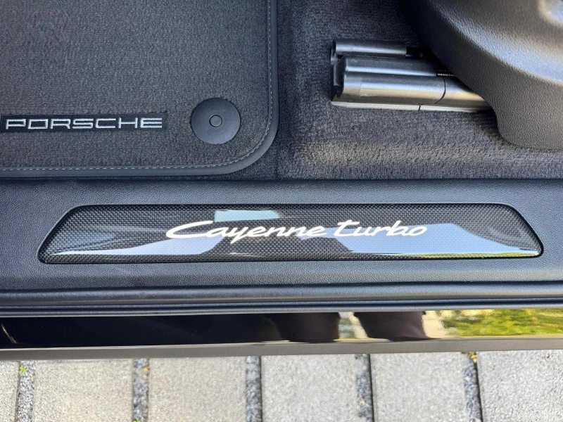 Porsche Cayenne TURBO E-HYBRID GT PACKAGE CERAMIC CARBON, снимка 9 - Автомобили и джипове - 51508670