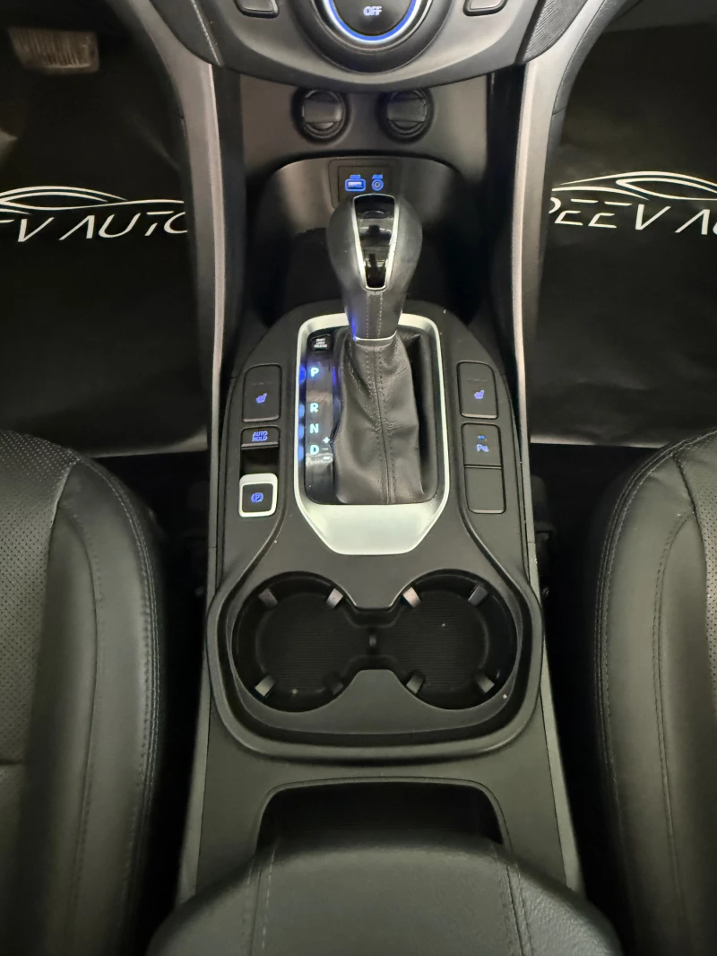 Hyundai Santa fe, снимка 14 - Автомобили и джипове - 51499531