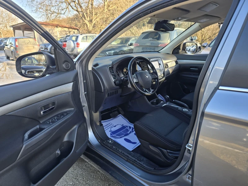 Mitsubishi Outlander 2.2 150к.с 4х4 Instyle Plus Navi, снимка 10 - Автомобили и джипове - 53118265
