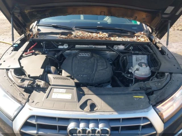 Audi Q5 2.0T TECH PREMIUM, снимка 14 - Автомобили и джипове - 53865053