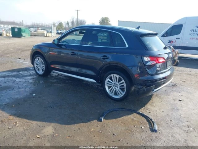 Audi Q5 2.0T TECH PREMIUM, снимка 4 - Автомобили и джипове - 53865053