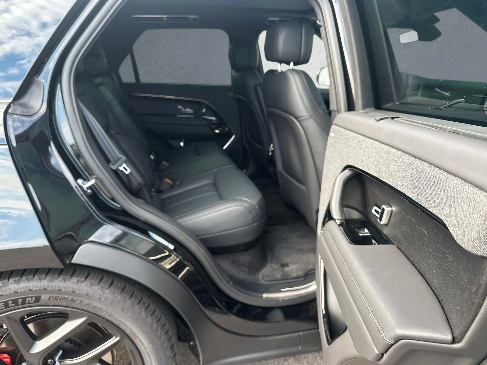 Land Rover Range Rover Sport P530 AUTOBIOGRAPHY 360 HEAD UP PANO MERIDIAN - изображение 9
