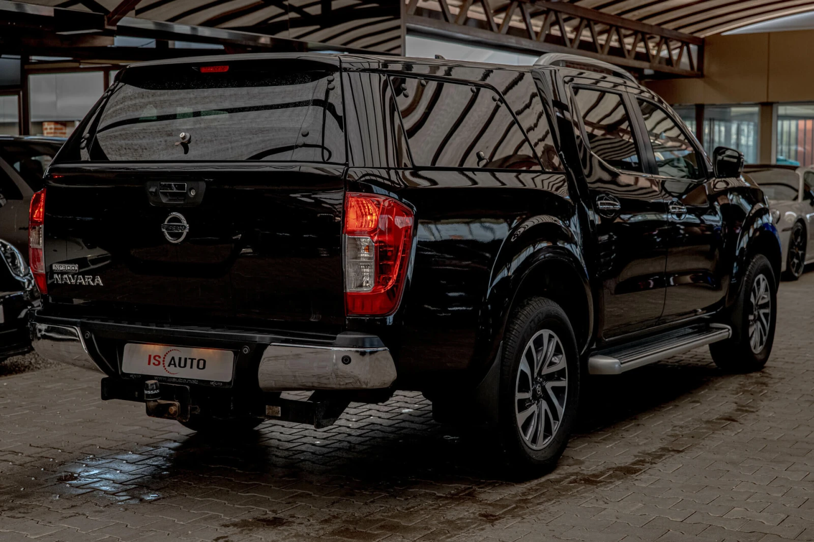 Nissan Navara NP300/Камера 360/Подгрев/Шибедах/AWD - изображение 4