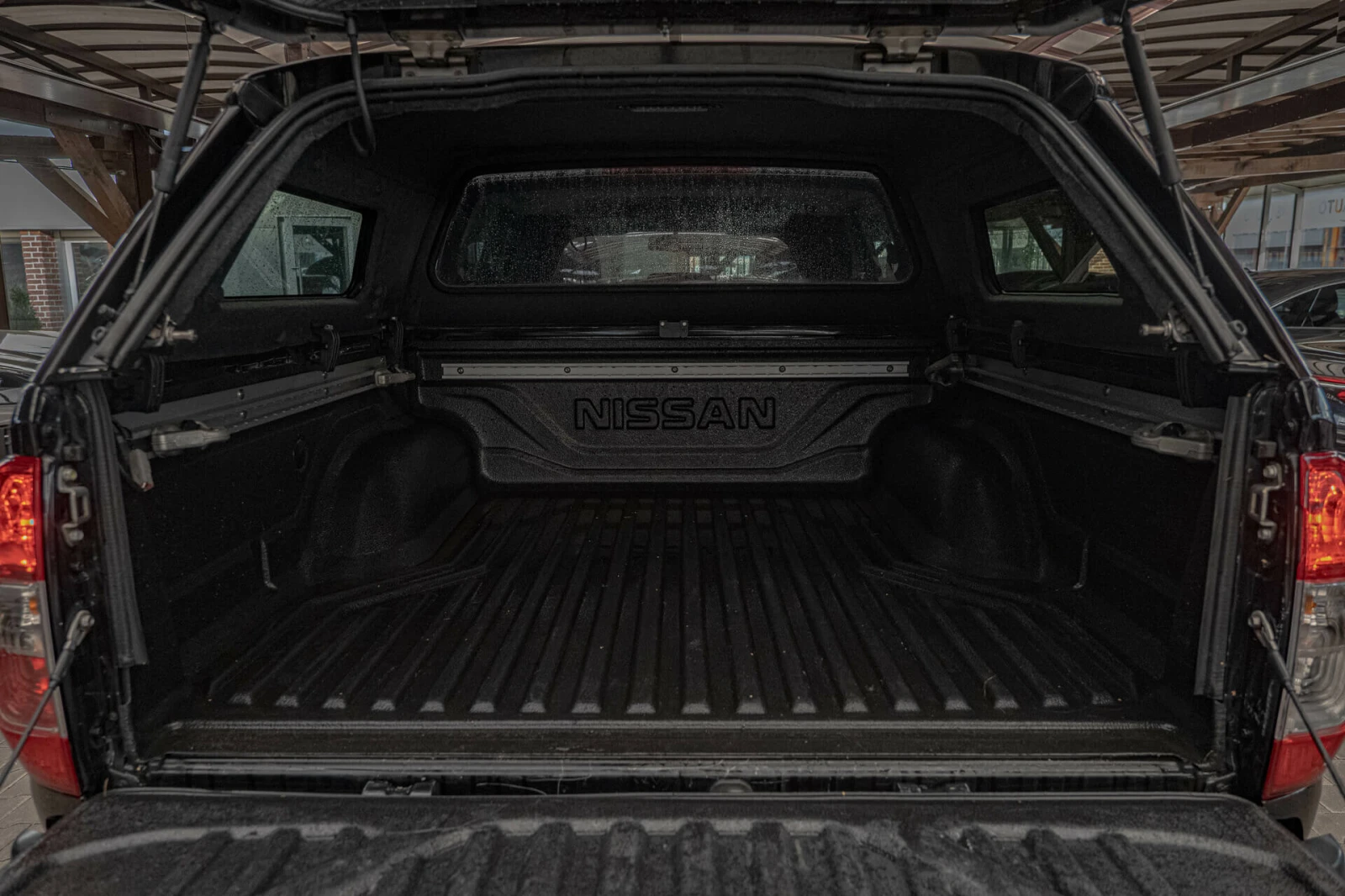 Nissan Navara NP300/Камера 360/Подгрев/Шибедах/AWD - изображение 8