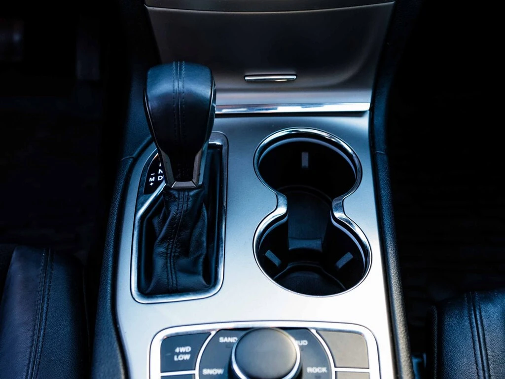 Jeep Grand cherokee *  *    *   *  | Mobile.bg   14