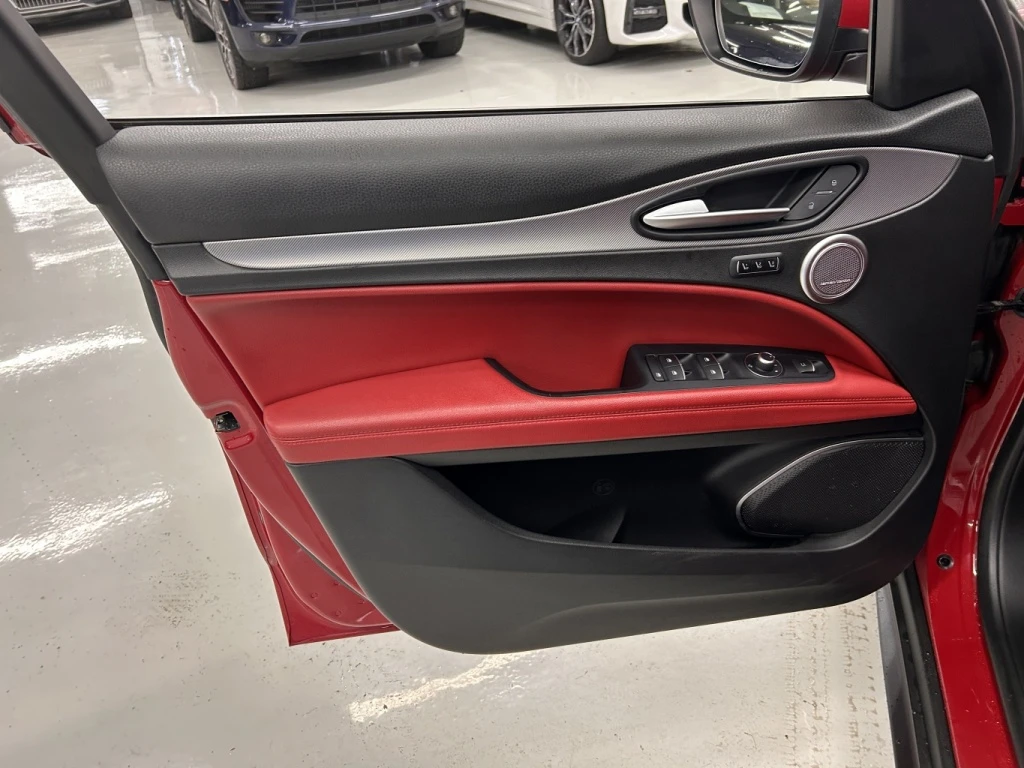 Alfa Romeo Stelvio SPORT HARMAN/KARDON* CAM* * KEYLESS*  | Mobile.bg   9