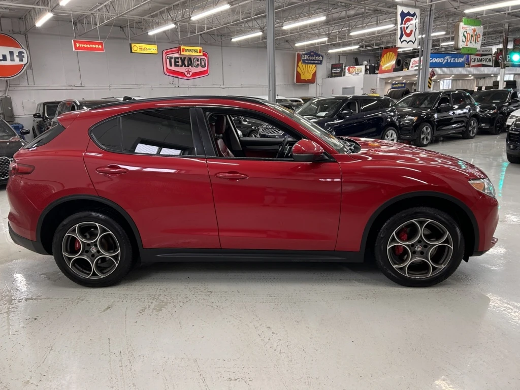 Alfa Romeo Stelvio SPORT HARMAN/KARDON* CAM* * KEYLESS*  | Mobile.bg   5