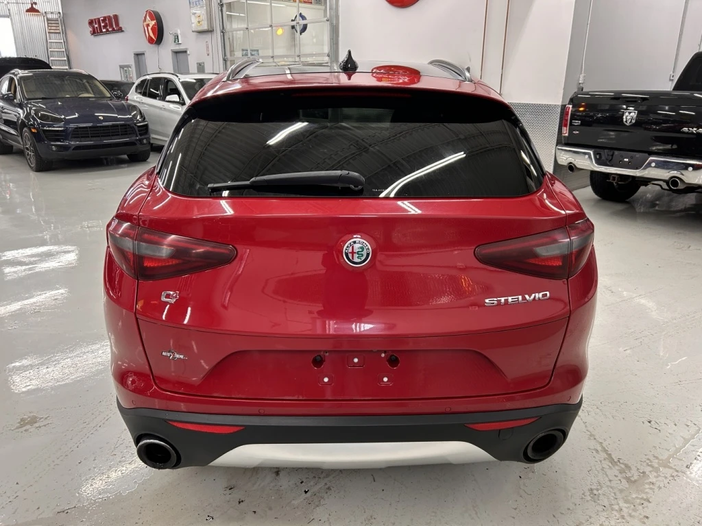 Alfa Romeo Stelvio SPORT HARMAN/KARDON* CAM* * KEYLESS*  | Mobile.bg   4