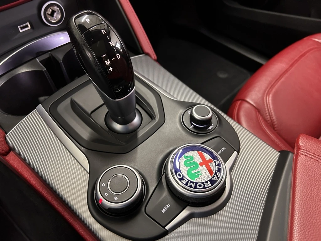 Alfa Romeo Stelvio SPORT HARMAN/KARDON* CAM* * KEYLESS*  | Mobile.bg   15