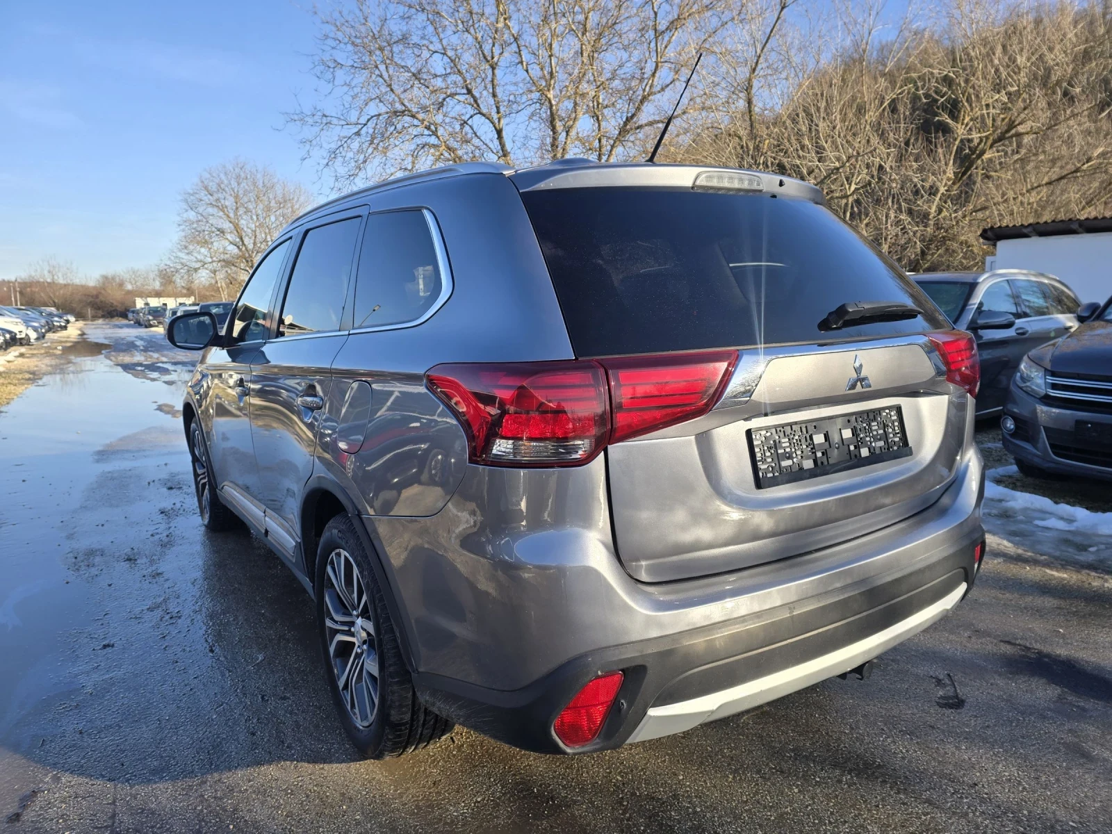 Mitsubishi Outlander 2.2 150к.с 4х4 Instyle Plus Navi - изображение 3