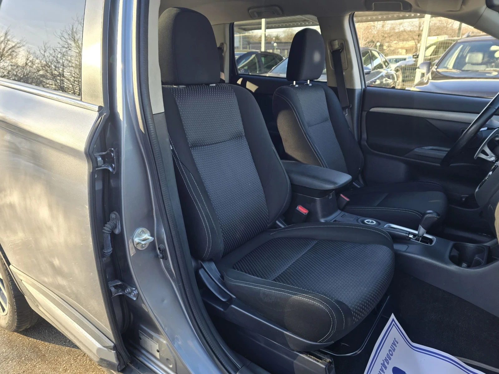 Mitsubishi Outlander 2.2 150�.� 4�4 Instyle Plus Navi | Mobile.bg � ����������� 12