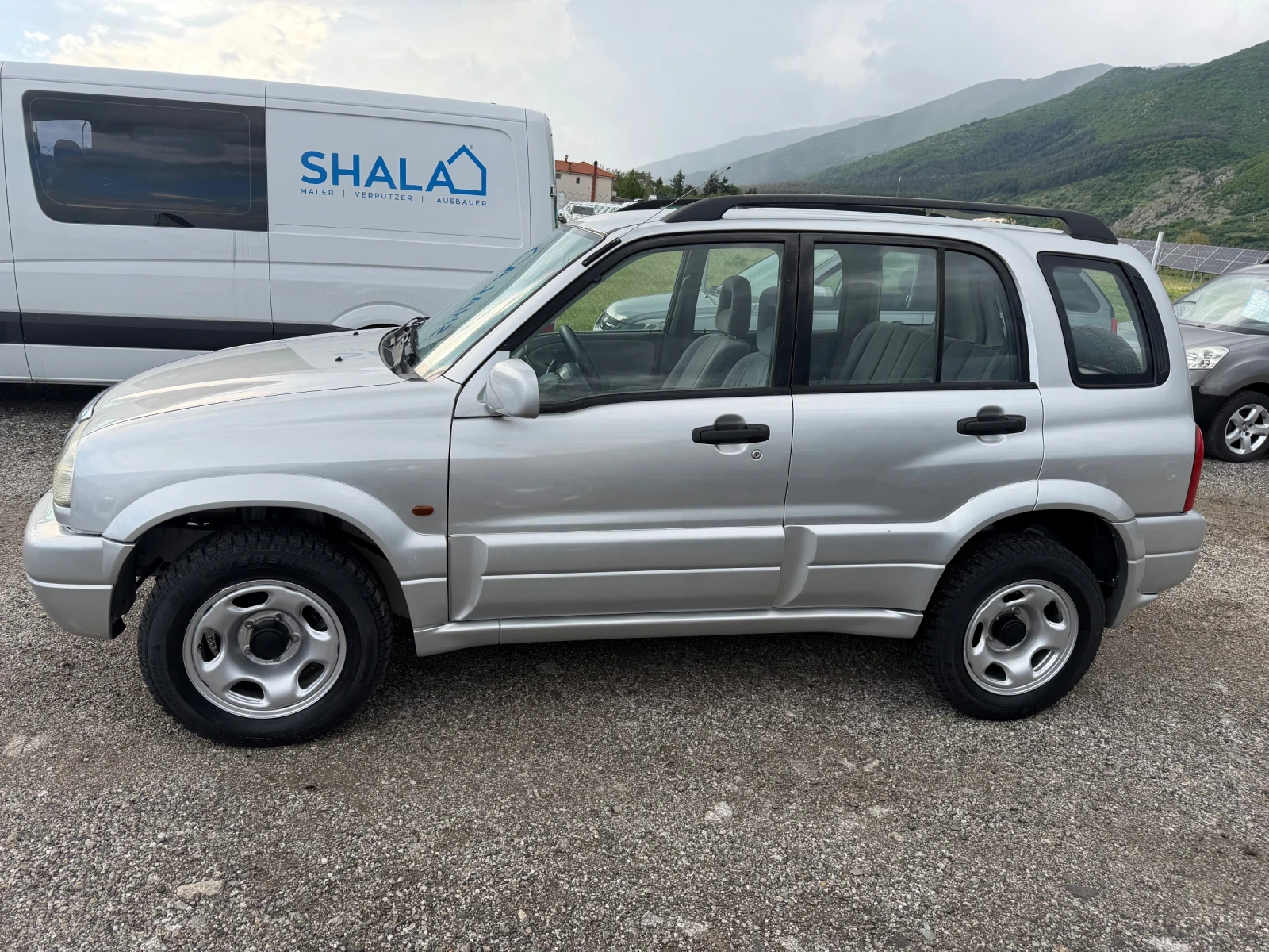 Suzuki Grand vitara 2.5 ГЪРЦИЯ ТОП, снимка 8 - Автомобили и джипове - 54643541