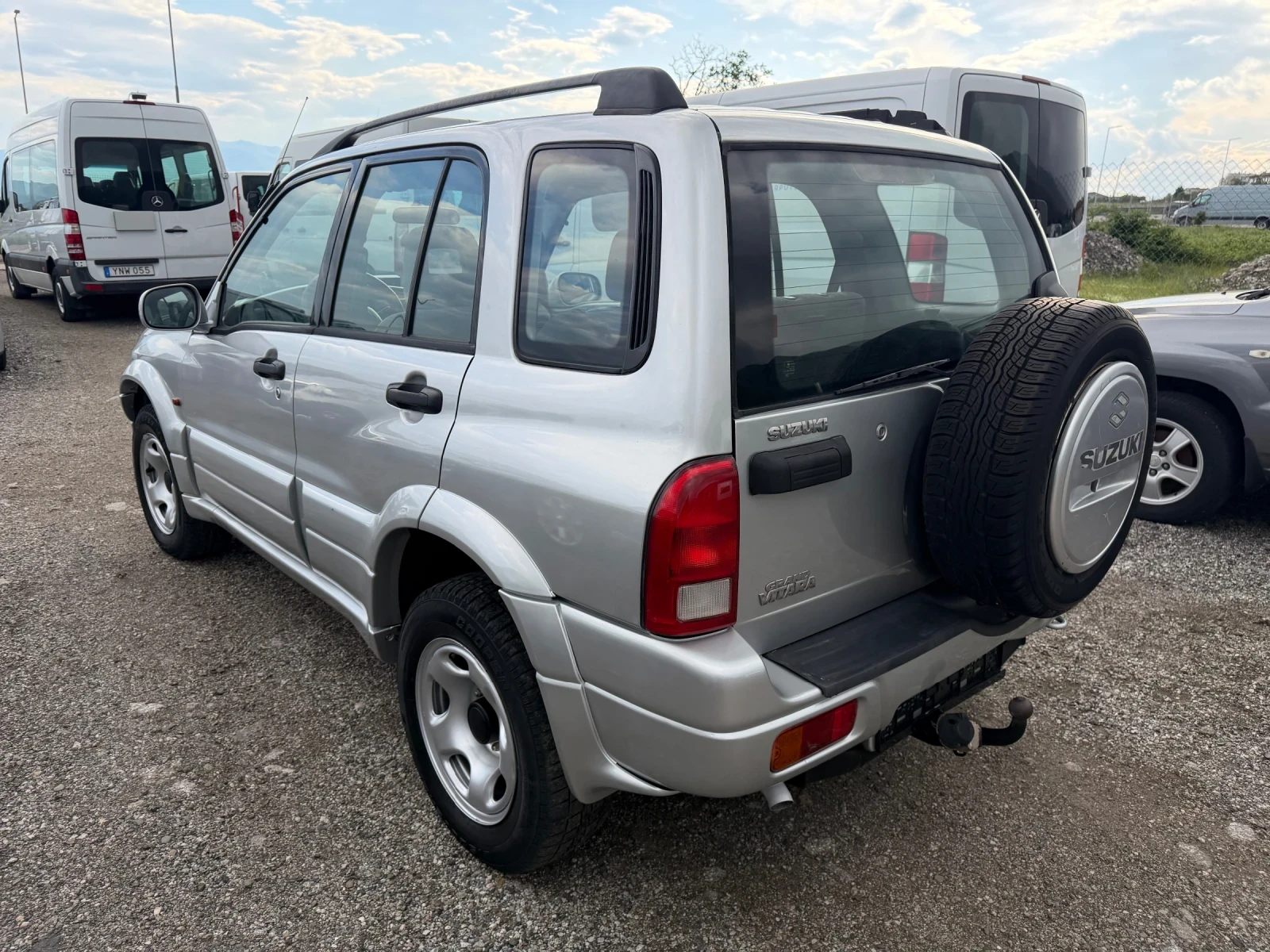 Suzuki Grand vitara 2.5 ГЪРЦИЯ ТОП, снимка 7 - Автомобили и джипове - 54643541