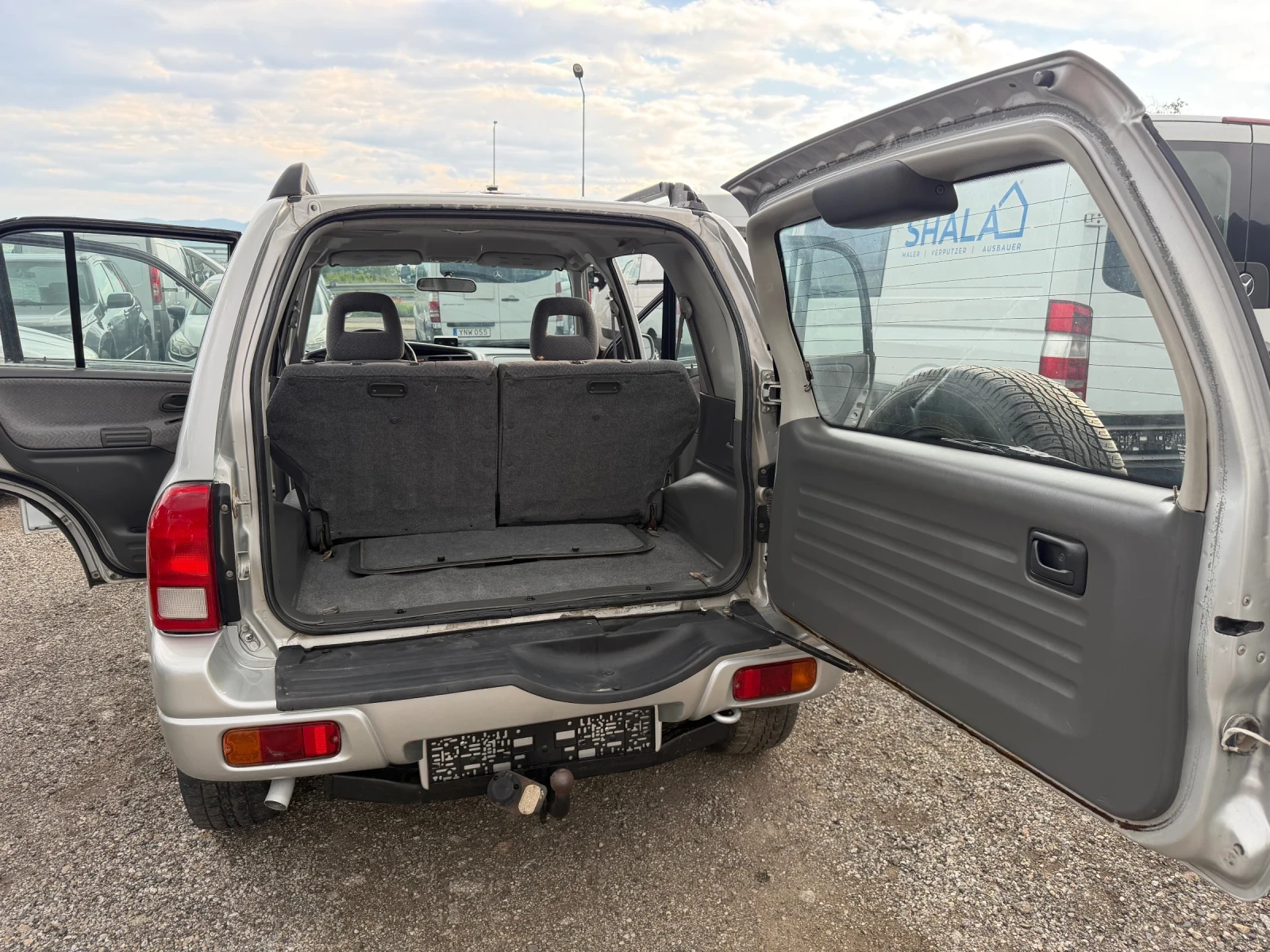 Suzuki Grand vitara 2.5 ГЪРЦИЯ ТОП, снимка 12 - Автомобили и джипове - 54643541