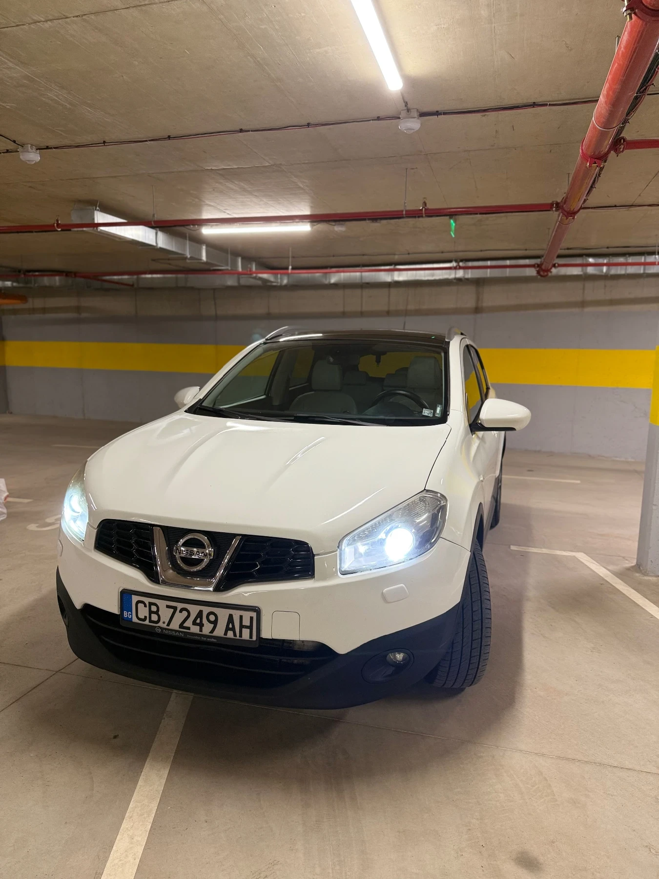 Nissan Qashqai, снимка 4 - Автомобили и джипове - 54782459