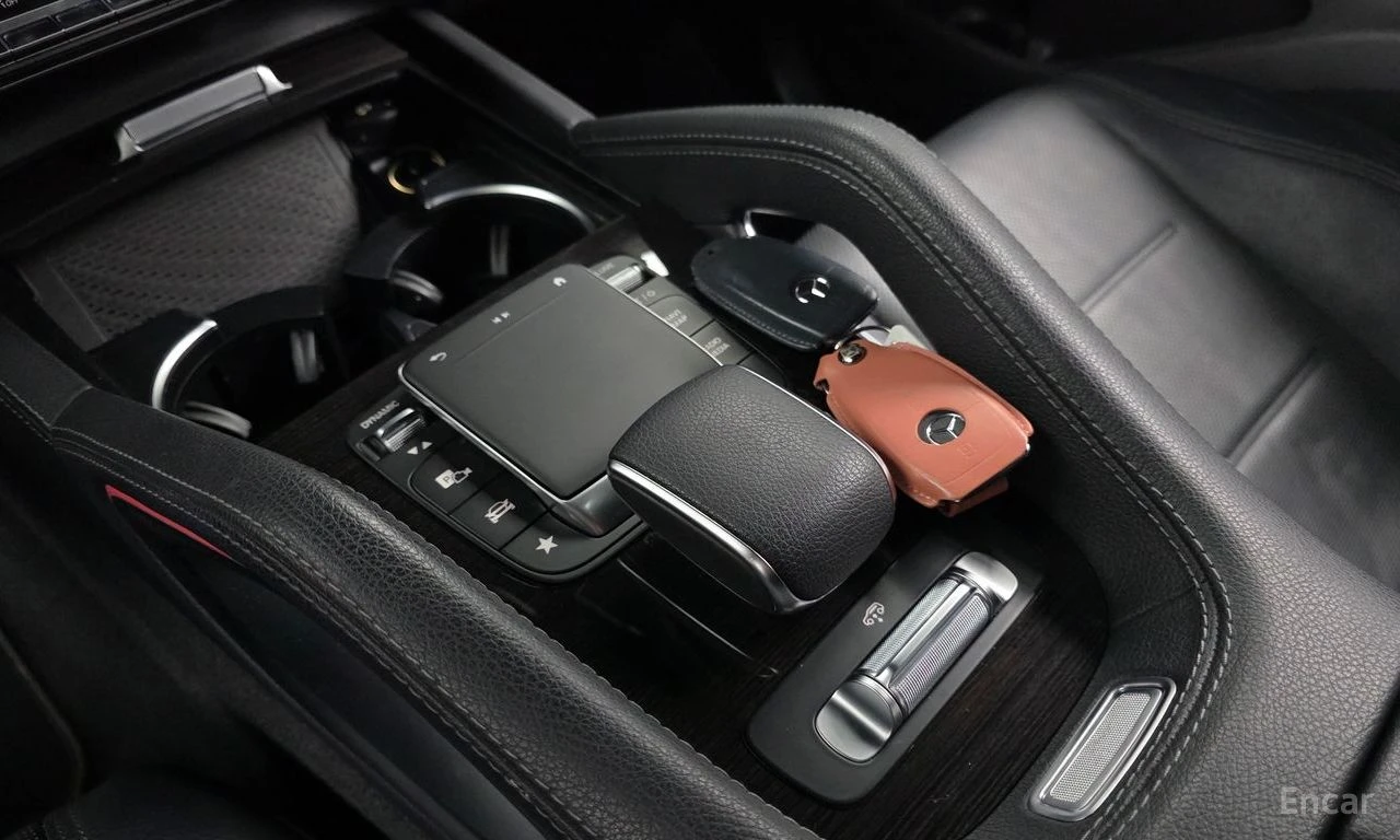 Mercedes-Benz GLE 400 4MATIC* AMG* COUPE* BURMESTER* DISTRONIC* HEAD UP, снимка 16 - Автомобили и джипове - 55230685
