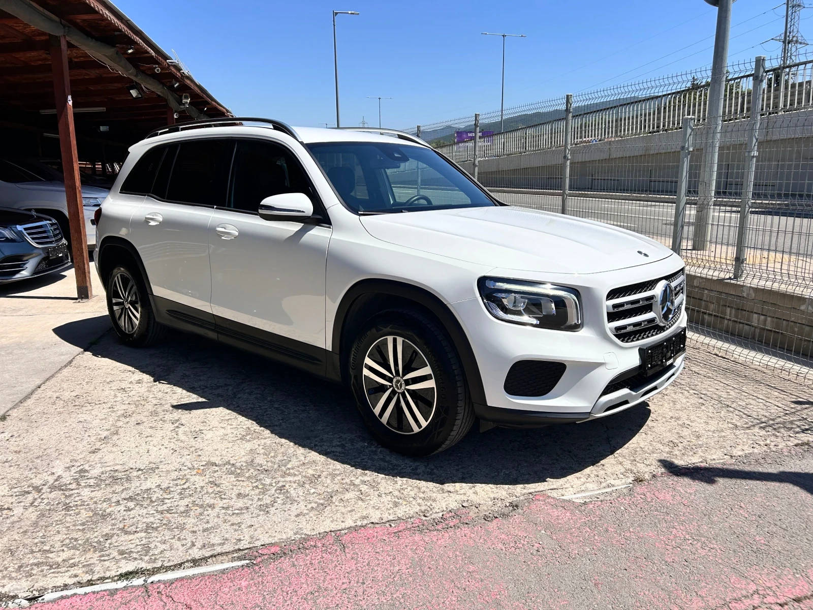 Mercedes-Benz GLB 200 d SPORT, снимка 5 - Автомобили и джипове - 55501697