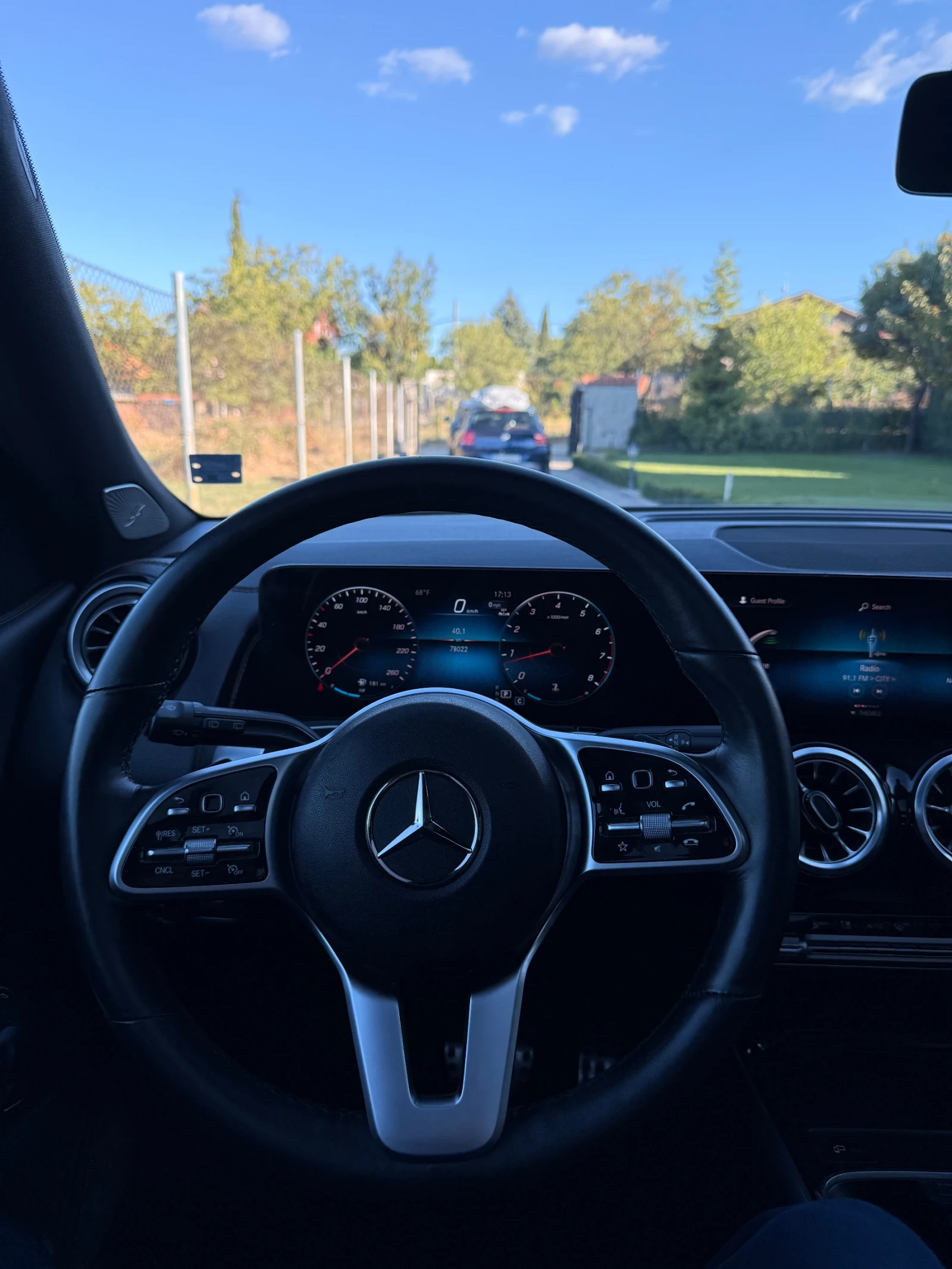 Mercedes-Benz GLB GLB 250 4Matic AMG Line 360  | Mobile.bg � ����������� 12