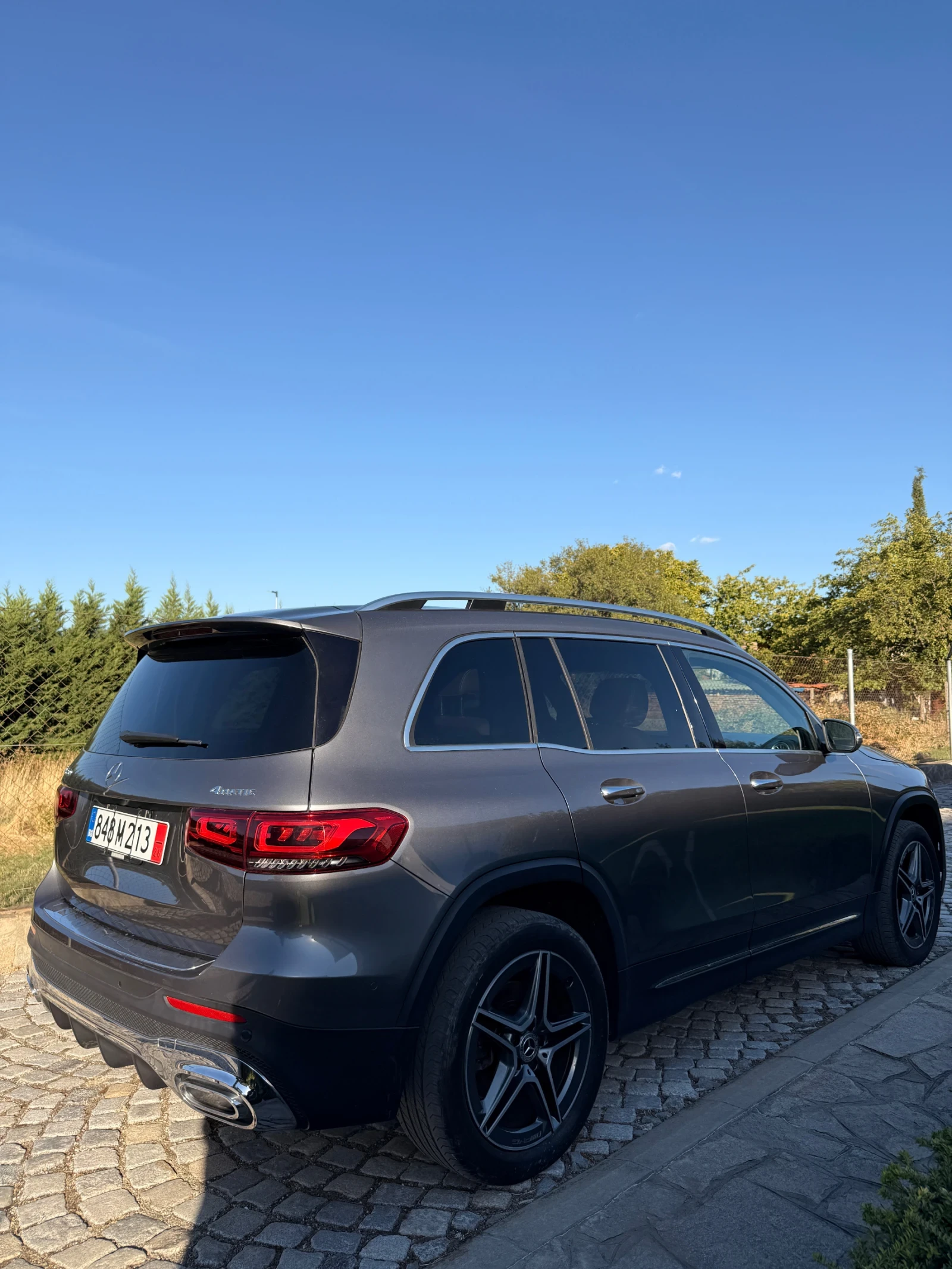 Mercedes-Benz GLB GLB 250 4Matic AMG Line 360  | Mobile.bg � ����������� 5