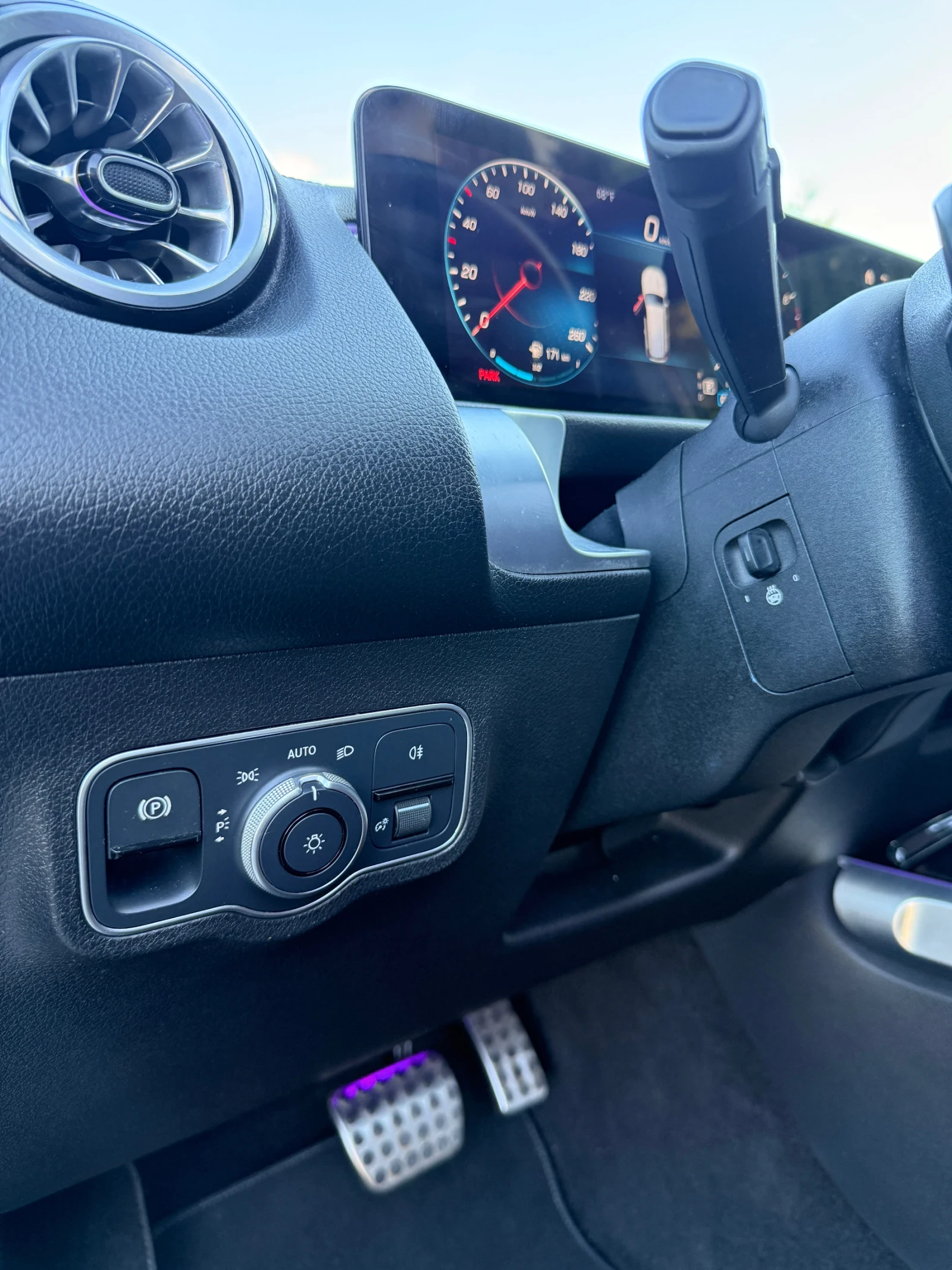 Mercedes-Benz GLB GLB 250 4Matic AMG Line 360  | Mobile.bg � ����������� 14