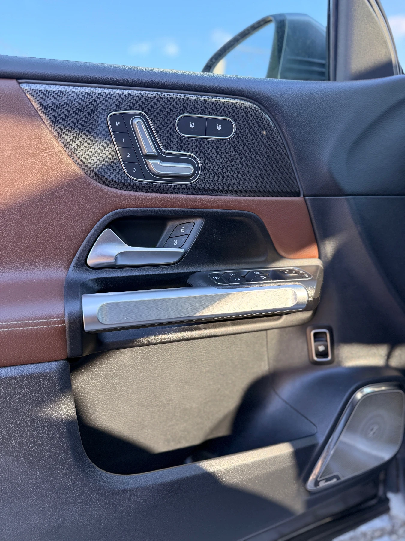 Mercedes-Benz GLB GLB 250 4Matic AMG Line 360  | Mobile.bg � ����������� 8