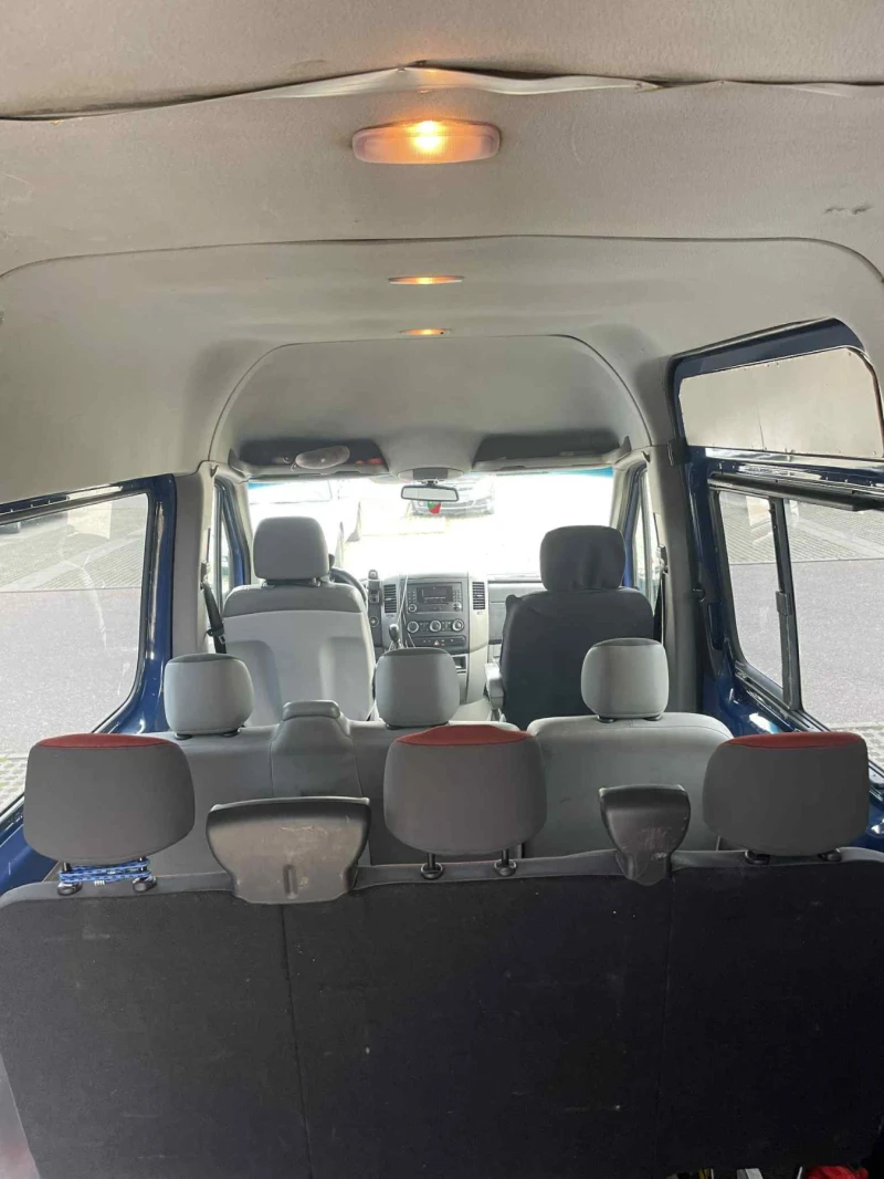 VW Crafter, снимка 6 - Бусове и автобуси - 53440639