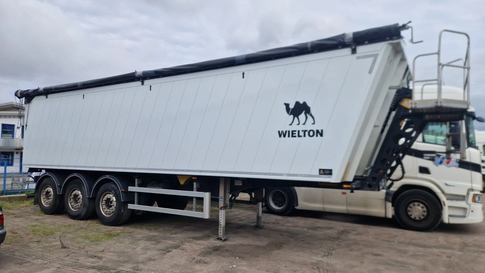 Полуремарке Wielton NW-3