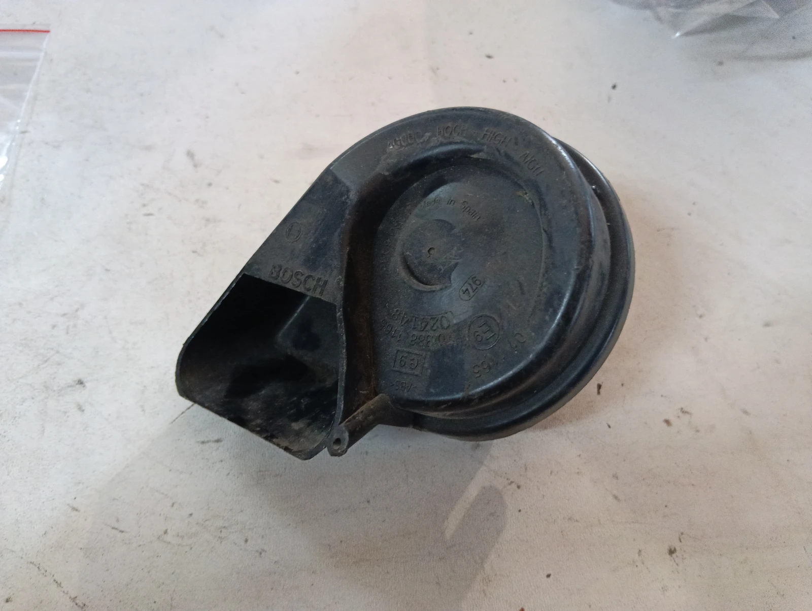 клаксон 8E0951223 Audi A4
