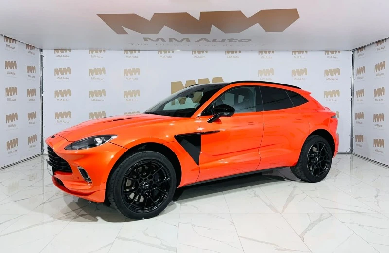 Aston martin DBX Exclusive, снимка 1 - Автомобили и джипове - 40912466