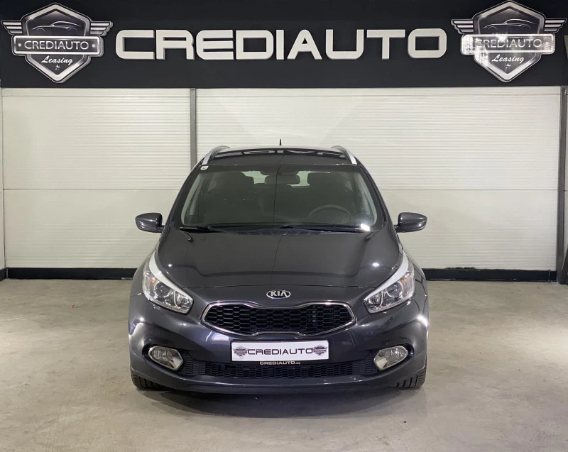 Kia Ceed 1.4 CRDI SW* NAVI* CAMERA* , снимка 2 - Автомобили и джипове - 47861242