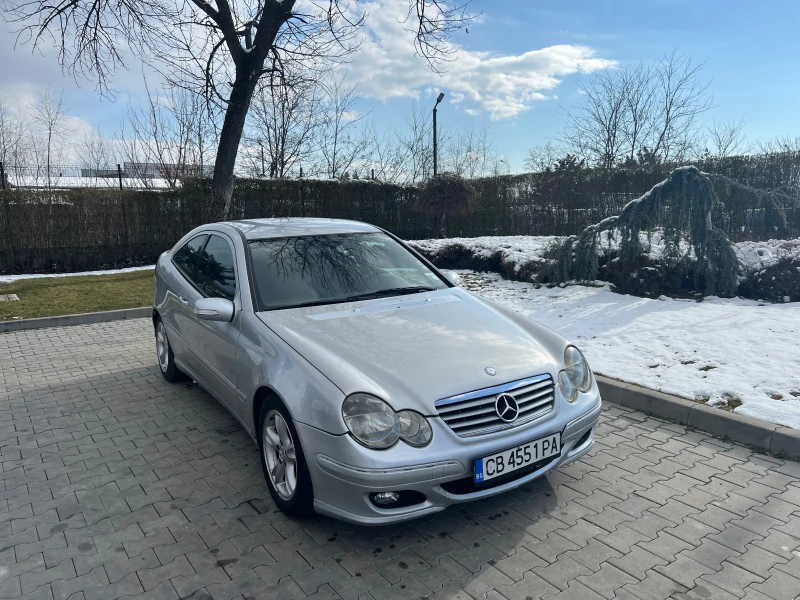 Mercedes-Benz C 220 Sport Coupe Facelift, снимка 4 - Автомобили и джипове - 49201690