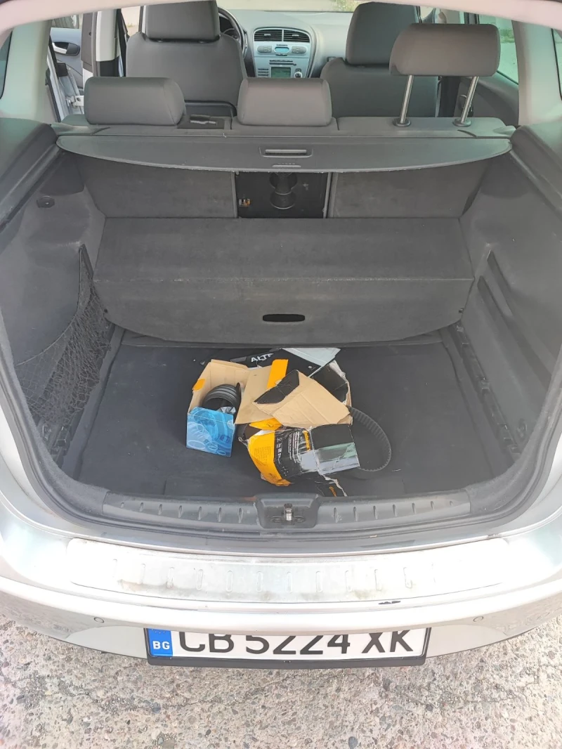 Seat Altea XL, снимка 14 - Автомобили и джипове - 51781328