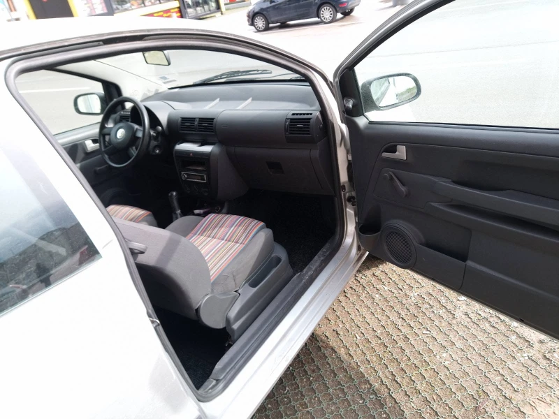VW Fox, снимка 7 - Автомобили и джипове - 52589707