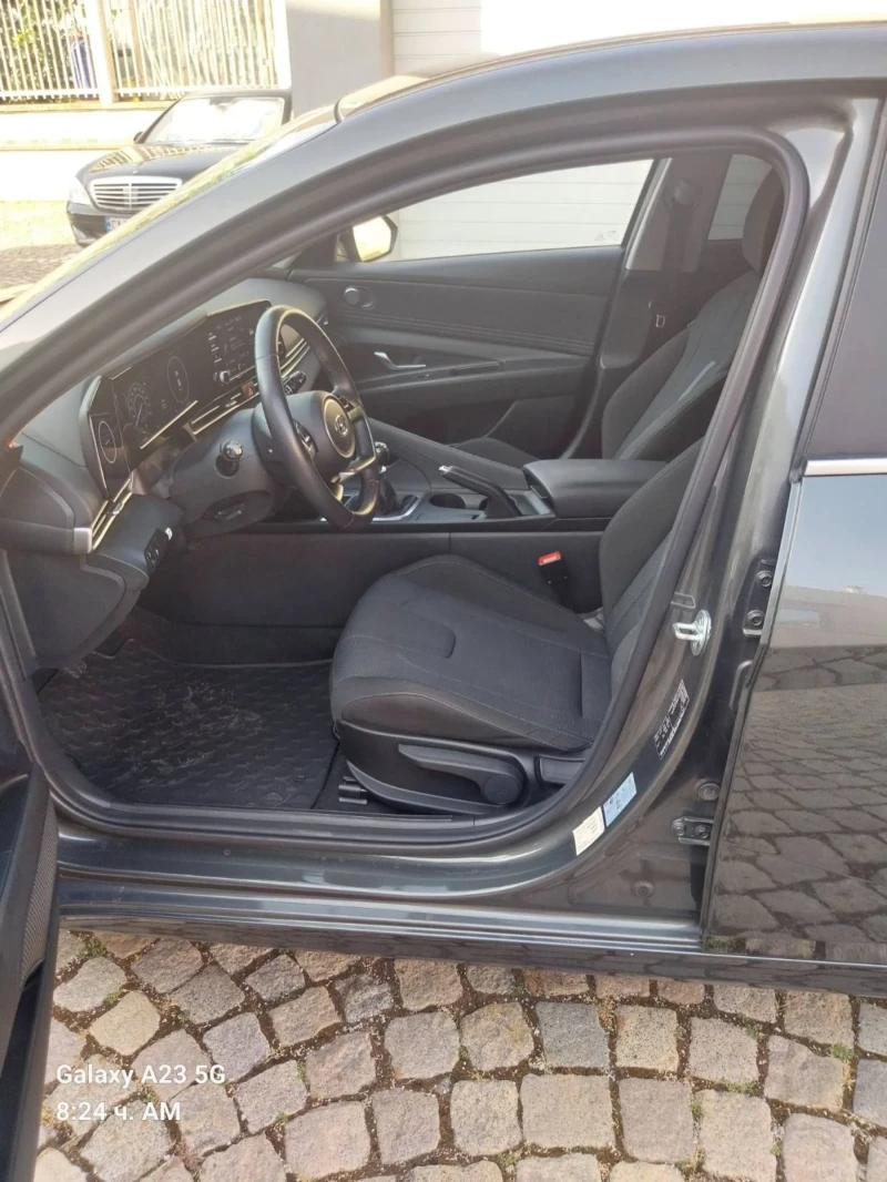 Hyundai Elantra, снимка 3 - Автомобили и джипове - 51139014