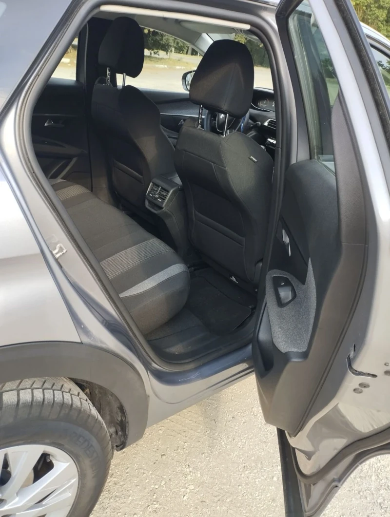 Peugeot 3008 1.5, снимка 10 - Автомобили и джипове - 52072258