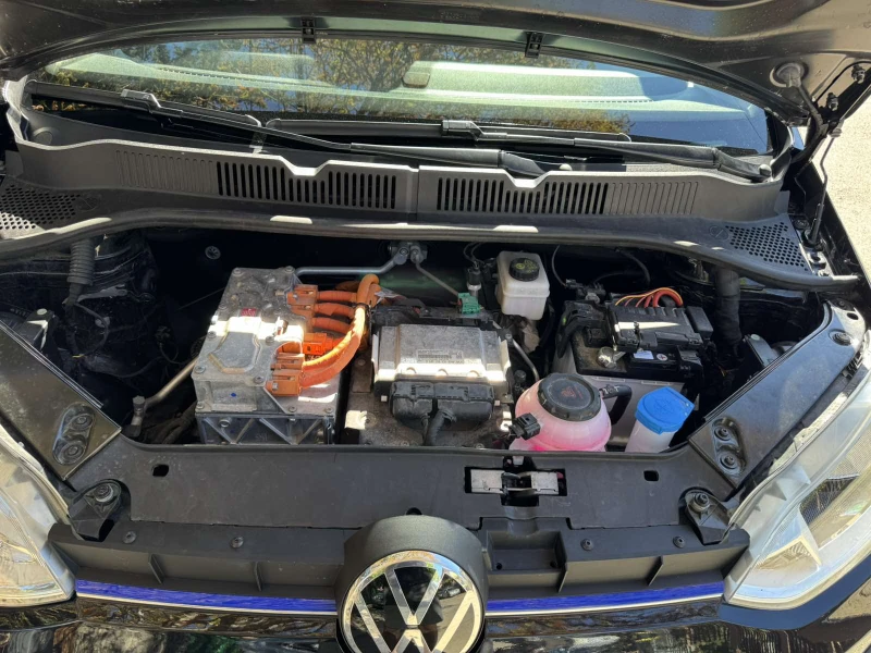 VW Up E-UP 36.8KW/CCS камера, снимка 11 - Автомобили и джипове - 51789178