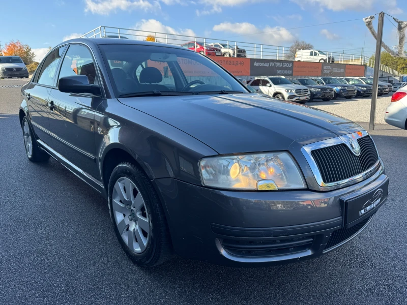 Skoda Superb 1.8T !РЕАЛНИ КИЛОМЕТРИ! НОВ ВНОС, снимка 3 - Автомобили и джипове - 52104657