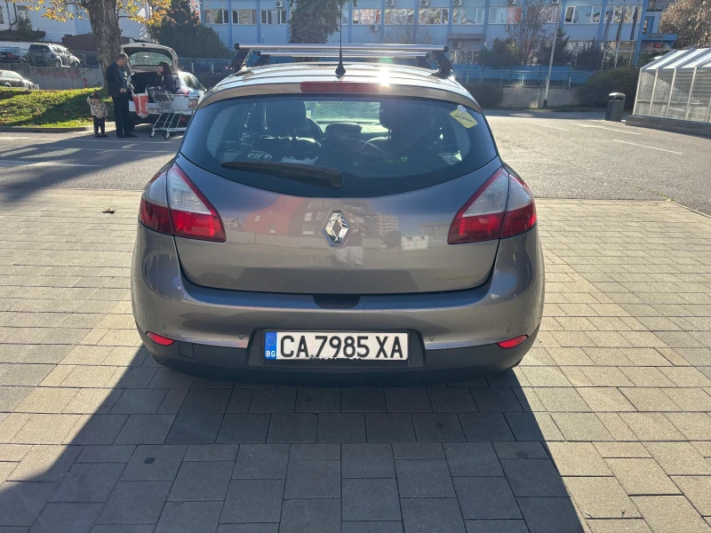 Renault Megane 1.5 dci, снимка 5 - Автомобили и джипове - 52555330