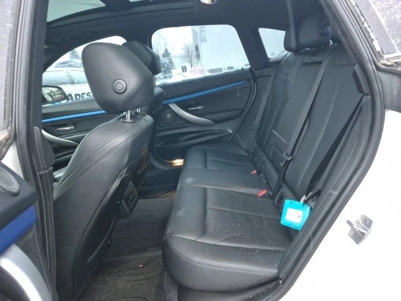 BMW 335 * 335I XDRIVE * CARFAX * БЕЗ ПЪРВОНАЧАЛНА ВНОСКА, снимка 12 - Автомобили и джипове - 52806602