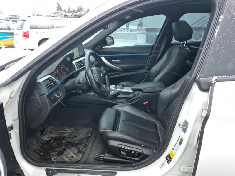 BMW 335 * 335I XDRIVE * CARFAX * БЕЗ ПЪРВОНАЧАЛНА ВНОСКА, снимка 5 - Автомобили и джипове - 52806602