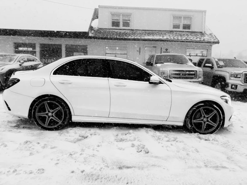 Mercedes-Benz C 300 4MATIC, снимка 14 - Автомобили и джипове - 53123852