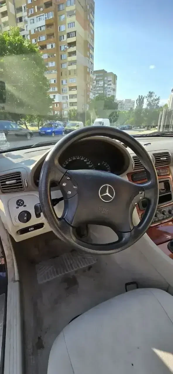 Mercedes-Benz 200, снимка 3 - Автомобили и джипове - 47556555