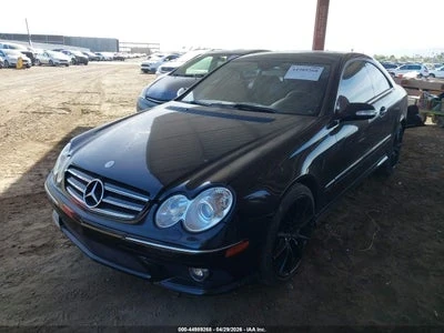 Mercedes-Benz CLK 550 / AMG / ЧЕРЕН САЛОН / RUN&DRIVE / CARFAX /, снимка 2 - Автомобили и джипове - 54486925