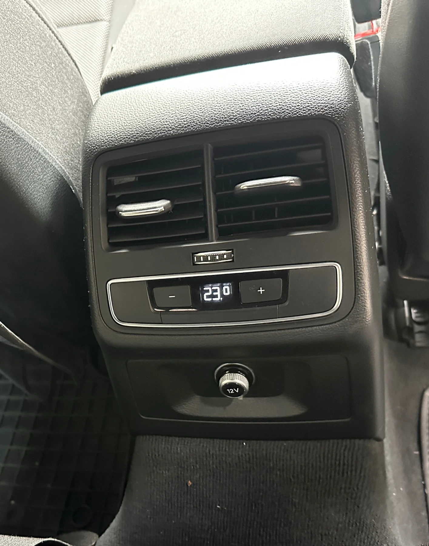 Audi A4 2.0TDI 190hp - изображение 9