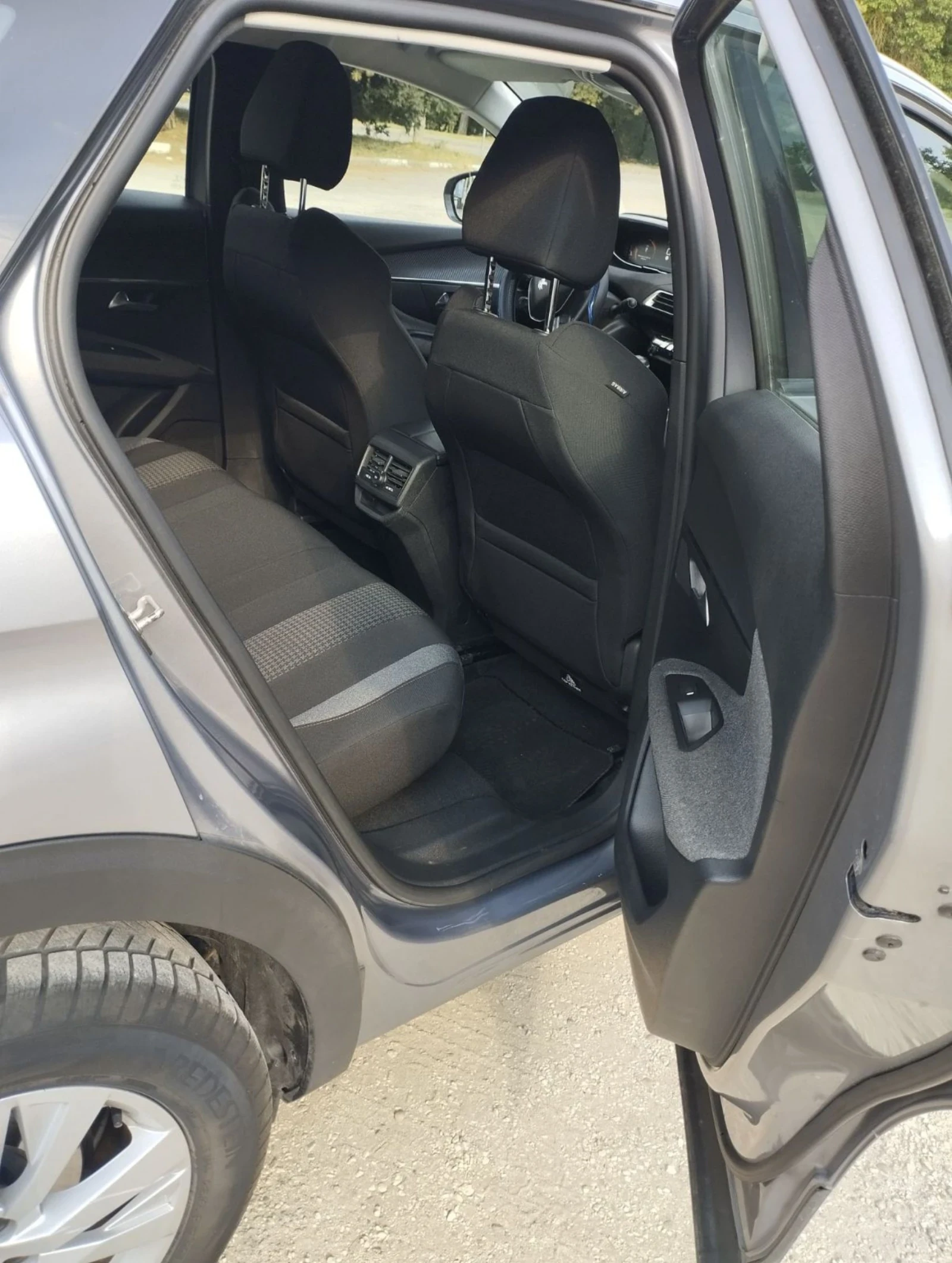 Peugeot 3008 1.5 - изображение 10