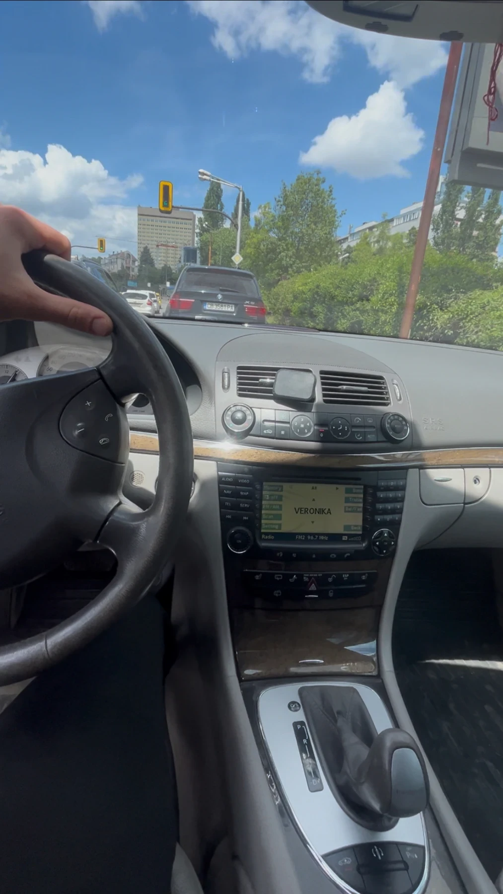 Mercedes-Benz E 320 3.2CDI - изображение 5