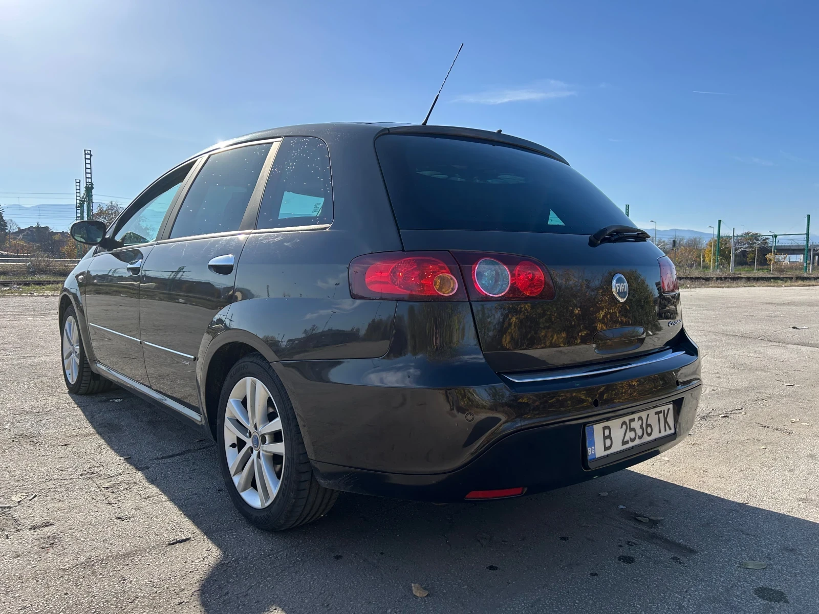 Fiat Croma 1.9 Multijet  | Mobile.bg   3