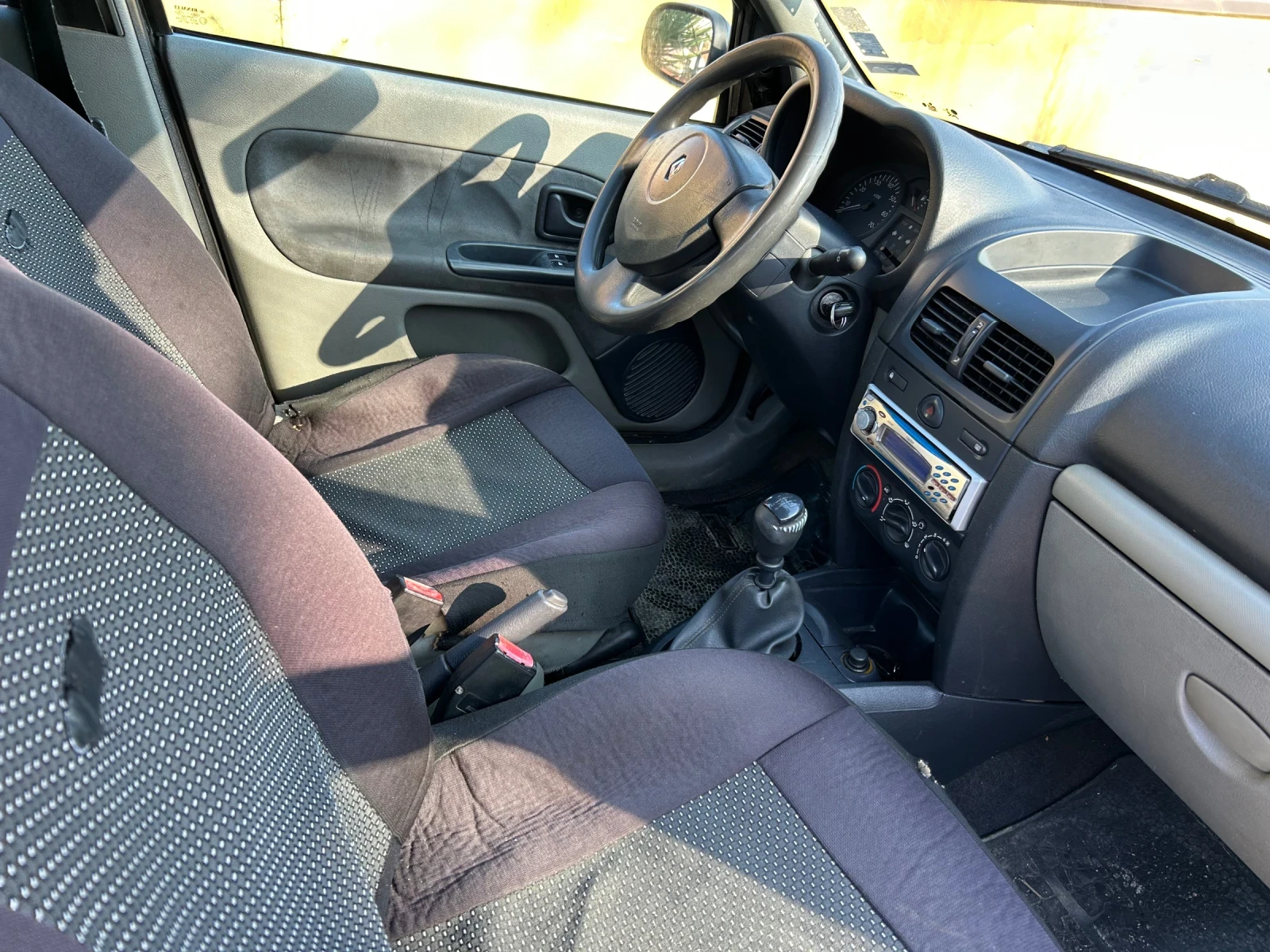 Renault Clio 1.2 ������ | Mobile.bg � ����������� 16